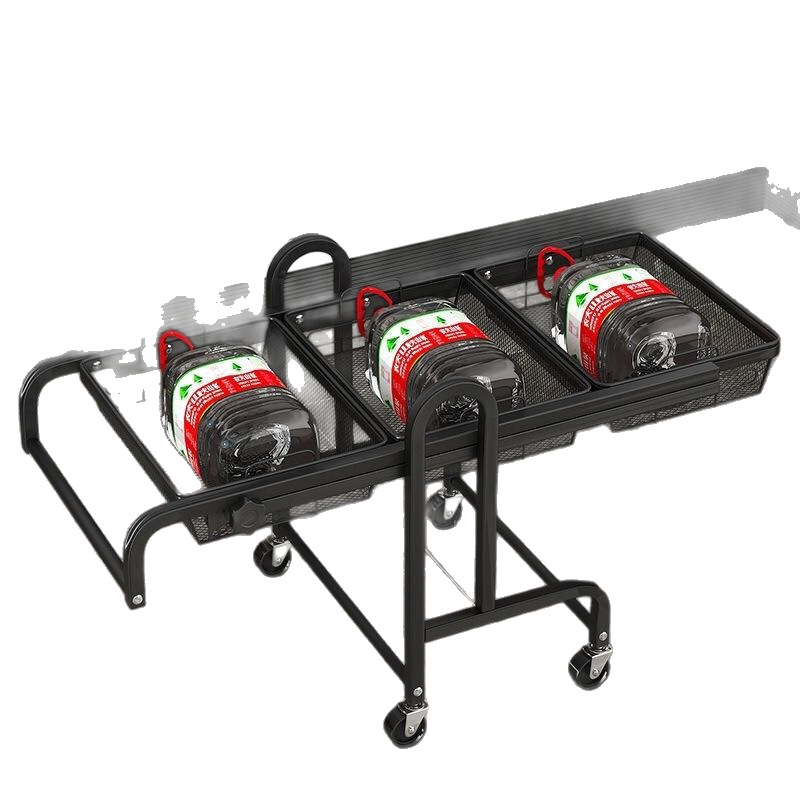 Kệ sắt 3 tầng gấp gọn màu đen chịu tải nặng, có bánh xe di chuyển tiện lợi.
